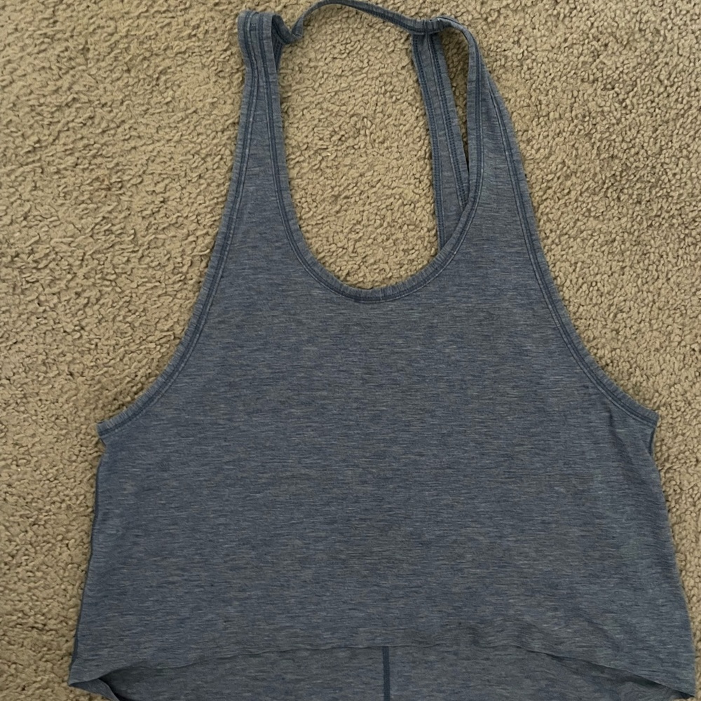 Lululemon workout top